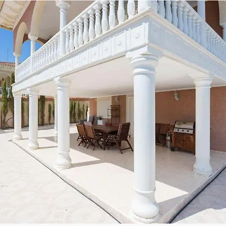 Villa Sunshine Spain